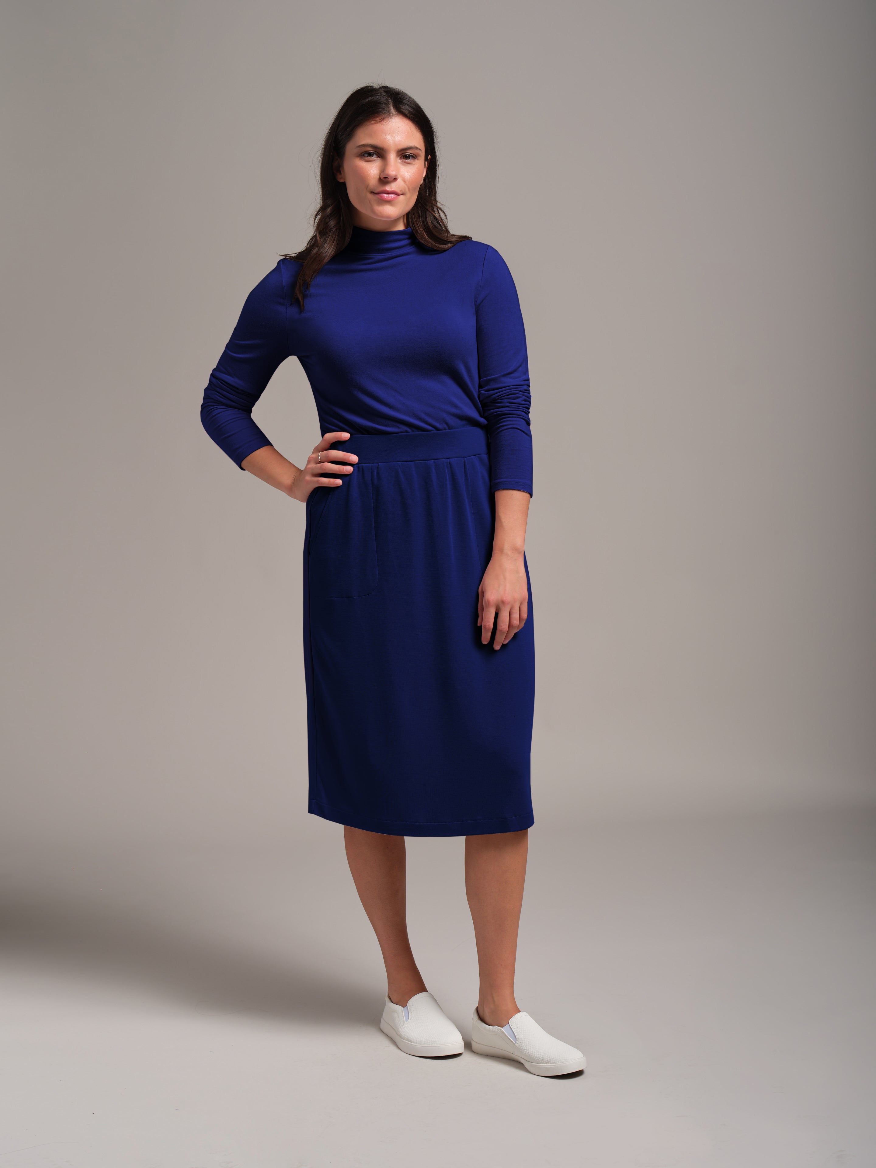 Slim Fit Knee-Length Skirt Kindred New York Slim Fit Knee-Length Skirt Kindred New York
