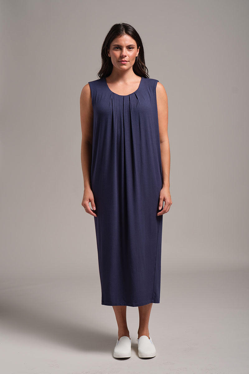 SOFT PLEATED SLIM KNEE LENGTH DRESS